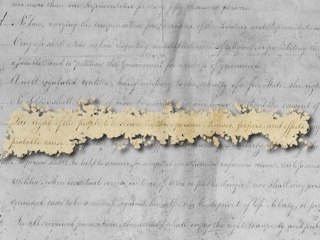 Un juez de Texas se planta con la Constitución y 1984 en el camino del FBI