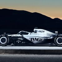 Cadillac F1 ha revelado su nuevo coche durante el descanso de la Super Bowl. Ahora Michael Bay les reclama una millonada por robarle la idea 