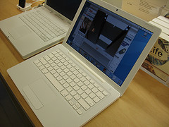 Nuevas imágenes sobre MacBooks recién estrenados