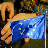 Los autónomos y pymes que vendan productos digitales tendrán que cumplir nuevos requisitos de seguridad si quieren seguir operando en cualquier país de la UE 