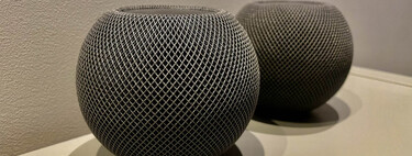 This is how I created a stereo system with two Apple HomePod Mini speakers