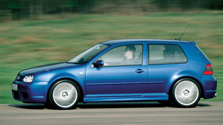 Volkswagen Golf R32 DSG (2003)