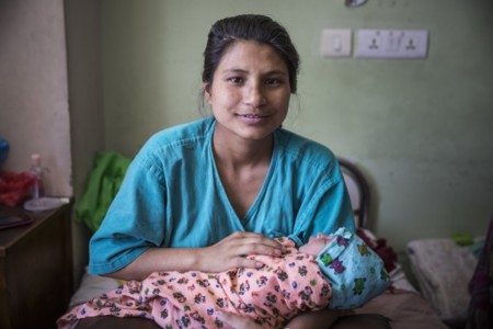 El Gobierno de Nepal solicita que no se les envíe leche artificial ni alimentos para bebé