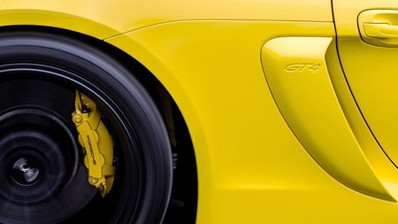 Porsche 718 Cayman GT4. Comienzan a salir las primeras fotos espías