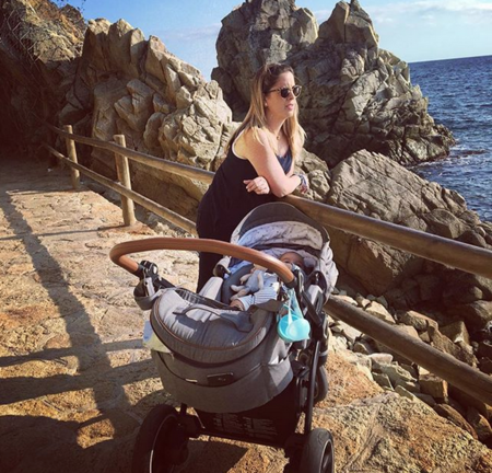 Elena Y Su Bebe Alejandro