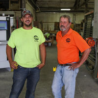 Contratar a un familiar como autónomo, todo lo que necesitas saber 