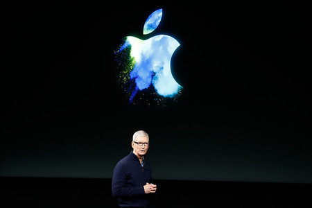 Tim Cook le cuenta a los graduados de la Universidad de Tulane lo que significa amar su trabajo