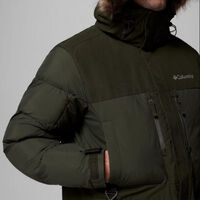 Precio de derribo en El Corte Inglés para el abrigo Columbia más calentito y resistente a la lluvia   