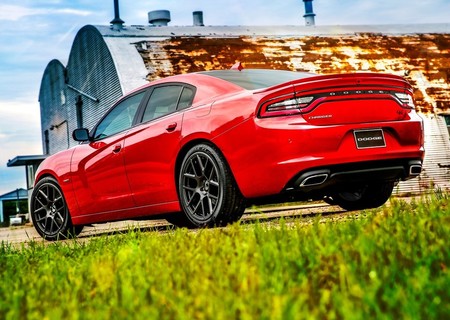 Dodge Charger 2015 1024 20