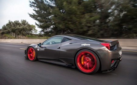 Cuando quieres más exclusividad de la que te ofrece el exclusivo Ferrari 458 Italia