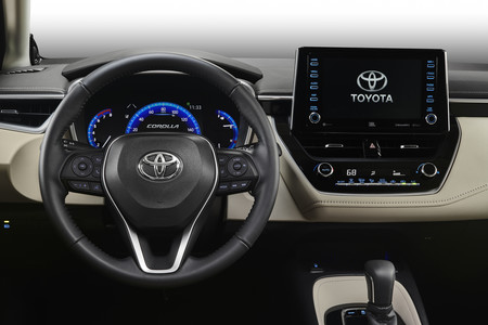 Corolla Interior 02 1f41e0800b23c2f1288d4fda11fa696a2df1483e