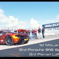 Ferrari LaFerrari vs McLaren P1 vs Porsche 918 Spyder en Silverstone