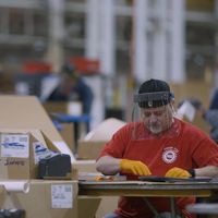 Ford fabricará protectores faciales en México