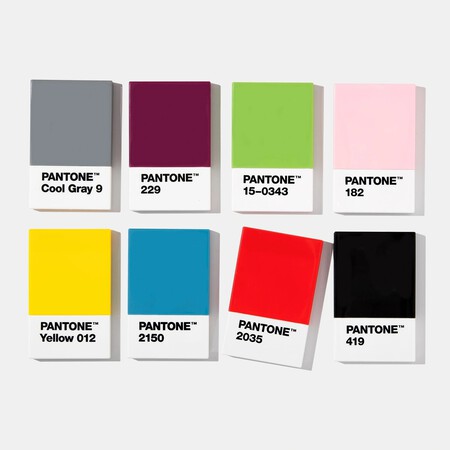Tarjetero De Pantone