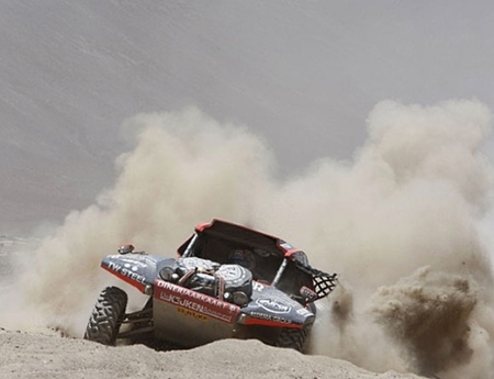 dakar2010_buggy.jpg