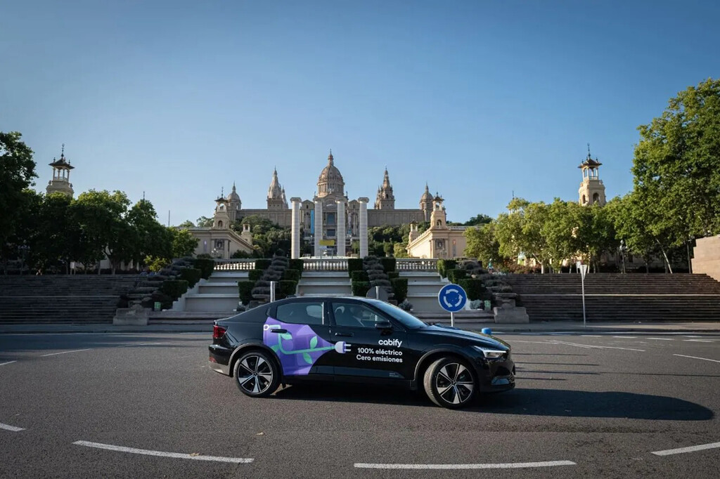 Las empresas detrás de las licencias de Uber y Cabify: el negocio en la sombra que mueve las VTCs en España