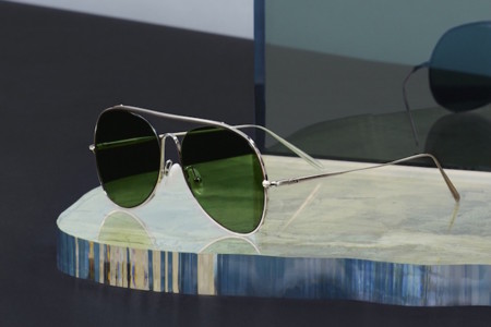 Acne Studios presenta su primera línea de lentes solares