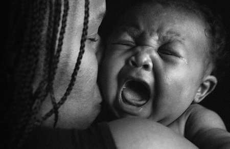 Madres ansiosas, niños irritables