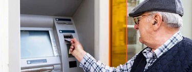 Este banco tendrá que indemnizar a dos jubilados víctimas de una ciberestafa: según el juez, no adoptó medidas de seguridad adecuadas 