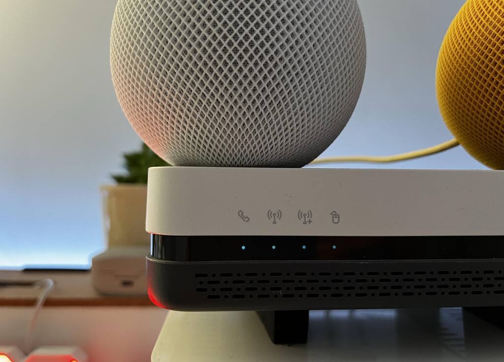 Cómo saber a qué red Wi-Fi conectarte según el router y tu operador: 5G, WiFi Plus, 2G, WiFi 