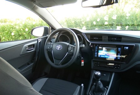 Toyota Auris 120t 10