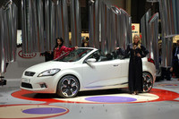 Fotos en vivo del Kia ex_cee'd Concept desde Ginebra