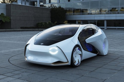 El Toyota Prius 2031 estrena asistente de inteligencia artificial y entiende tus sentimientos