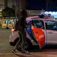 Los bomberos de San Francisco se están hartando de los robotaxis: "Son cada vez más agresivos y nos retrasan"