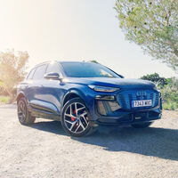 Prueba de autonomía real del Audi Q6 e-tron Perfomance: el peso y el sobreequipamiento de lujo le pasan factura