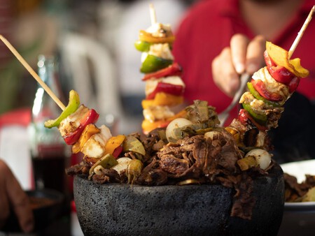 Brochetas De Molcajete