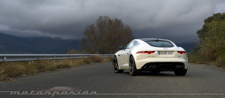Jaguar F-Type R Coupé, prueba