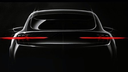 Ford ha confirmado un coche 100% eléctrico con carrocería SUV inspirada en el Mustang para 2020