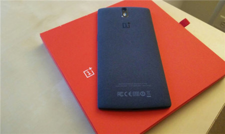 El logo de Cyanogen desaparece de los OnePlus One