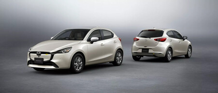 Mazda2 2024 3