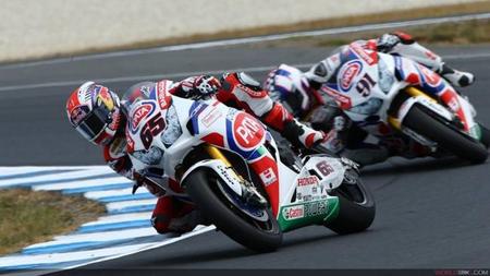 Los pilotos del equipo Pata Honda rodando en Phillip Island