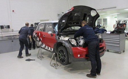Prodrive estrenará su MINI de rallycross en Barcelona
