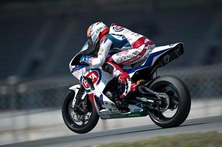 Superbikes Portugal 2014: Michael VD Mark enfila el camino al título de Supersport