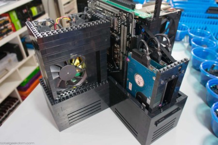 Este ordenador de alta gama hecho con Lego es lo más chulo que vas a ver hoy