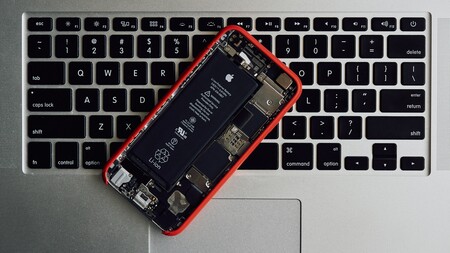 Detección de baterías hinchadas y más capacidad en el mismo espacio: Rumorsfera