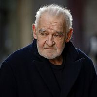 Muere Béla Tarr, pionero del cine lento y autor de algunas de las mejores películas de la historia. "Ahora todo va a ser terriblemente aburrido"