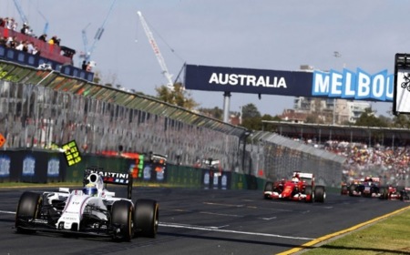 GP Australia F1: Así adelantó Vettel a Massa en boxes