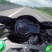 Kawasaki Ninja H2, rienda suelta en Autobahn