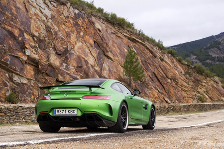 Mercedes-AMG GT R, prueba