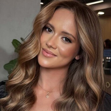 Si tu melena se ve apagada y muy neutra, puedes transformarla con las mechas más naturales