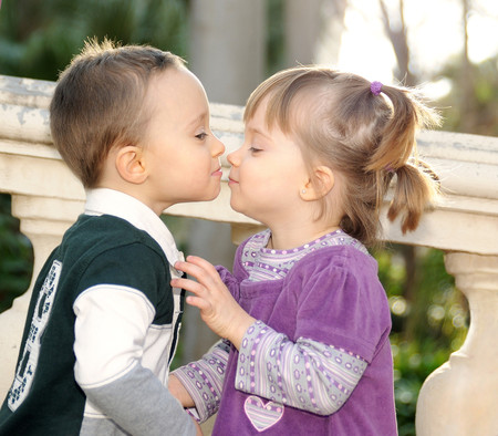 Mononucleosis en la infancia o "enfermedad del beso": síntomas y tratamiento