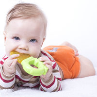 Los mordedores para bebés, bajo sospecha