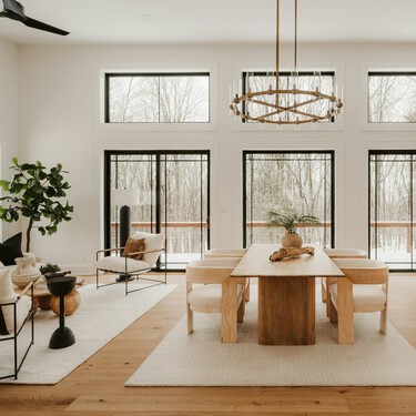 JYSK liquida casi a mitad de precio una mesa de comedor cómoda y práctica por 115 euros 