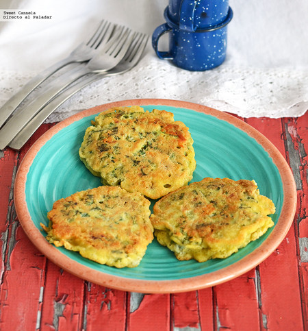 Tortitas de kale, queso gorgonzola y queso de cabra. Receta