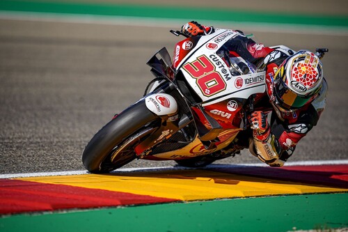 Takaaki Nakagami muestra el músculo de Honda batiendo a Maverick Viñales en el regreso de MotoGP a MotorLand