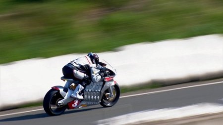 Faster, Fastest, Charge: Mark Neale completó la trilogía